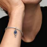 blauer Heißluftballon Reise-Charm – Bild 3